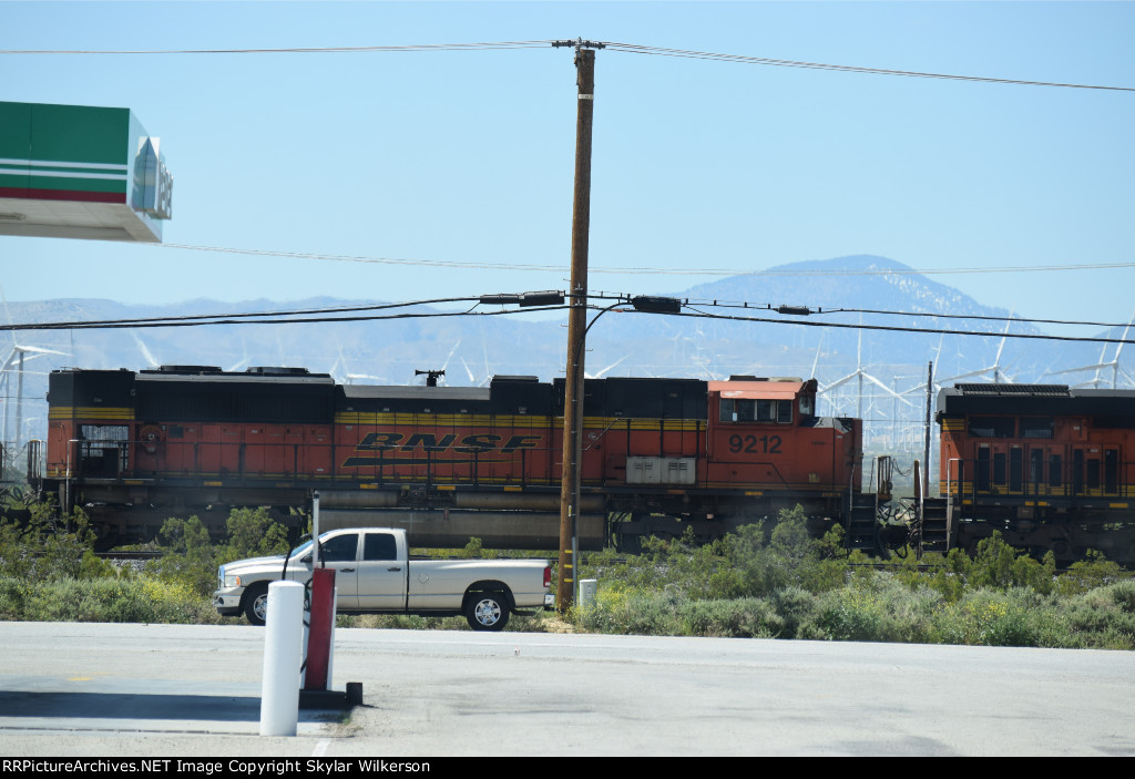 BNSF 9212
